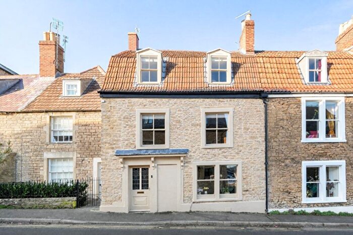 5 Bedroom Terraced House For Sale In South Parade, Frome, BA11