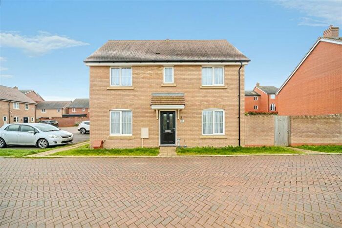 3 Bedroom Semi Detached House For Sale In Longships Drive, Newton Leys, Milton Keynes, MK3