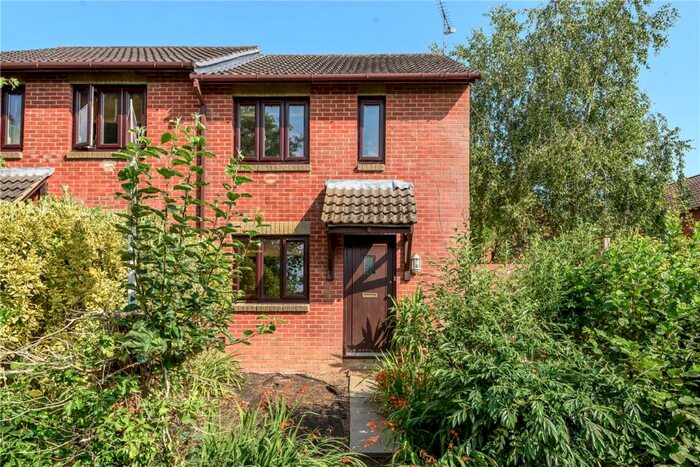 2 Bedroom Terraced House To Rent In Harvest Close, Winchester, Hampshire, SO22