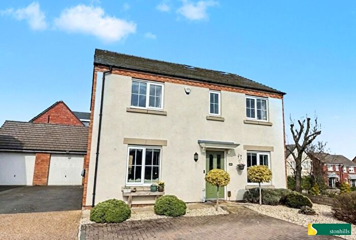 5 Bedroom Detached House For Sale In Mayfly Road, Pineham, Northampton, NN4