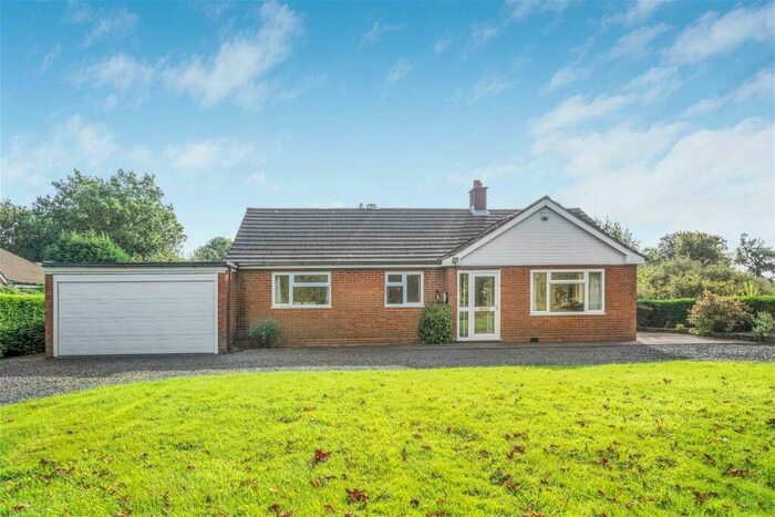 3 Bedroom Detached Bungalow For Sale In Billesley Lane, Portway, Birmingham, B48