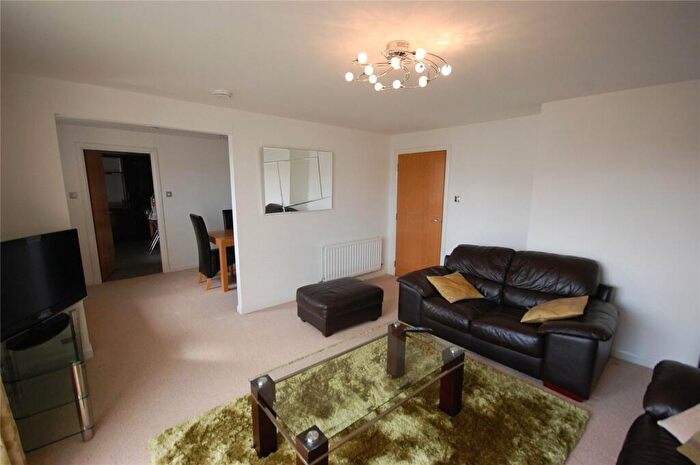2 Bedroom Flat To Rent In Dee Village, Millburn Street, City Centre, Aberdeen, AB11
