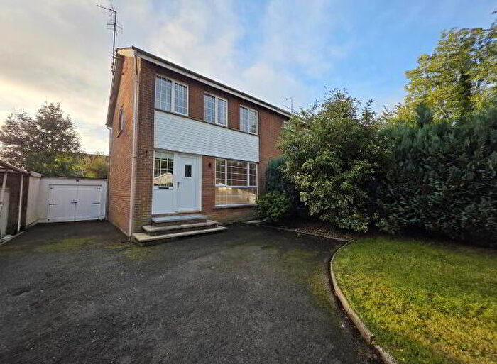 3 Bedroom Semi-Detached House For Sale In Woodford Park, Armagh, BT60