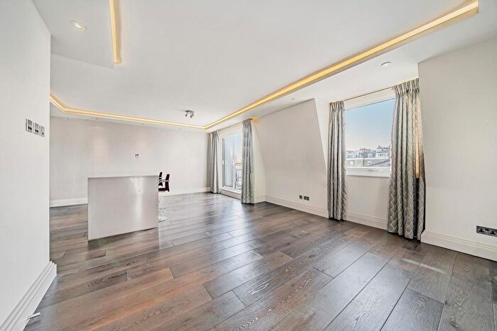2 Bedroom Flat For Sale In Ebury Street, Belgravia, London, SW1W