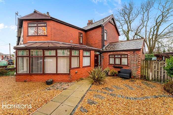 3 Bedroom End Of Terrace House For Sale In Thorns Road, Bolton, Lancashire, BL1