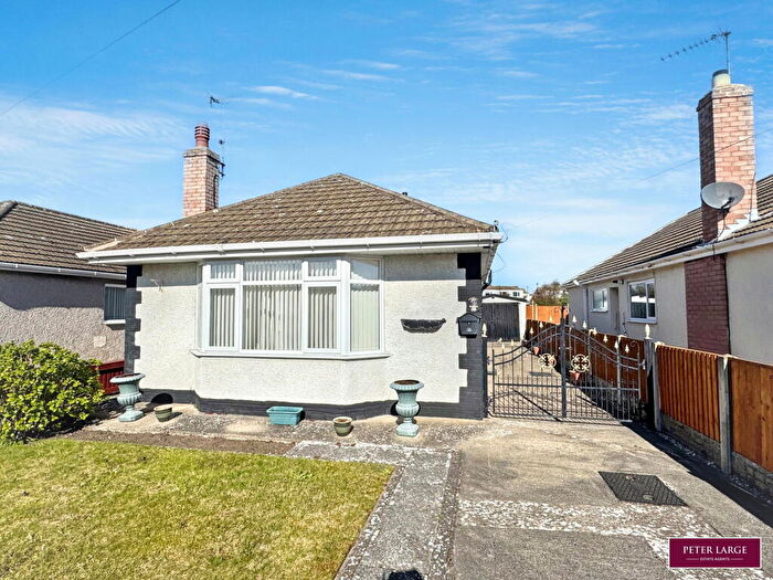 2 Bedroom Detached Bungalow For Sale In Winchester Drive, Prestatyn, Denbighshire, LL19