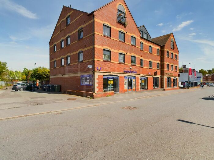 2 Bedroom Flat To Rent In Mill Bank Court, Mill Street, Kidderminster, DY11