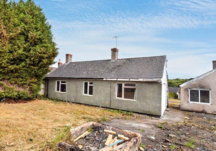 4 Bedroom Bungalow For Sale In Hillside, Stowmarket, Suffolk, IP14