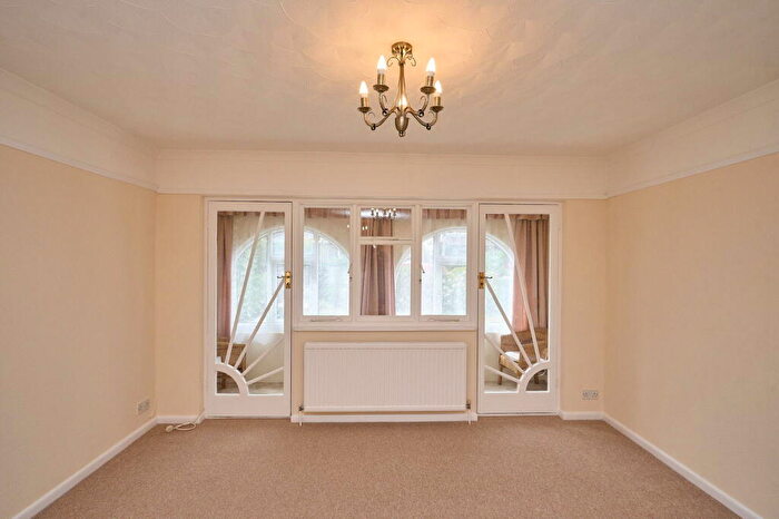 3 Bedroom Detached Bungalow For Sale In Littlestairs Road, Shanklin, PO37