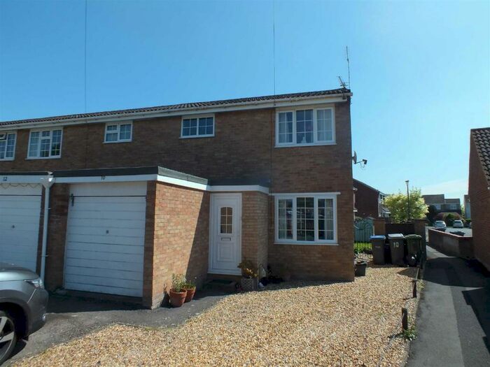 2 Bedroom Semi-Detached House To Rent In Baydon Close, Trowbridge, BA14
