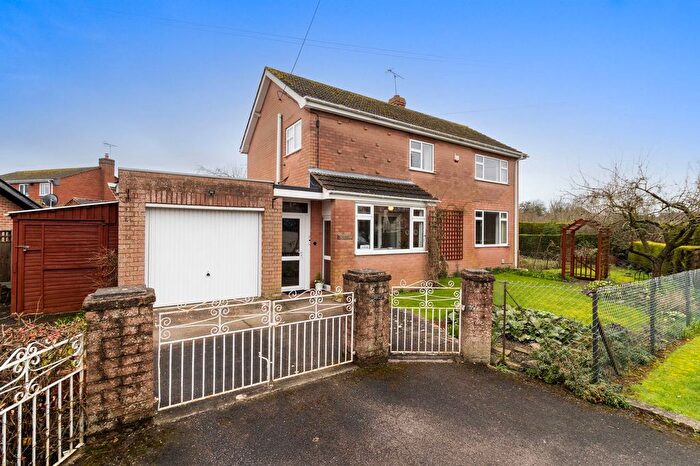 3 Bedroom Detached House For Sale In Grove Crescent, Upton-Upon-Severn, Worcestershire, WR8