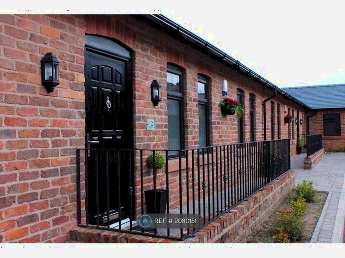 2 Bedroom Flat To Rent In Tillerman Court, Liverpool, L13