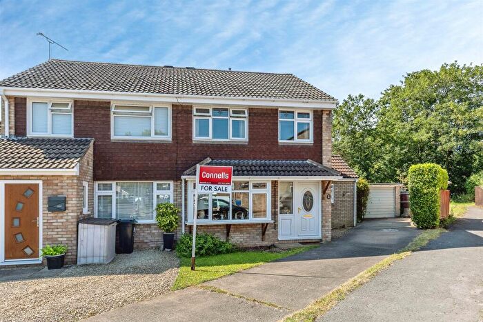 3 Bedroom Semi-Detached House For Sale In Roseville Avenue, Longwell Green, Bristol, BS30