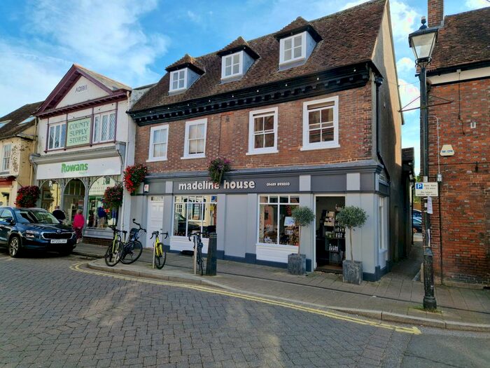 Studio To Rent In Houchin Street, Bishops Waltham, Southampton, SO32