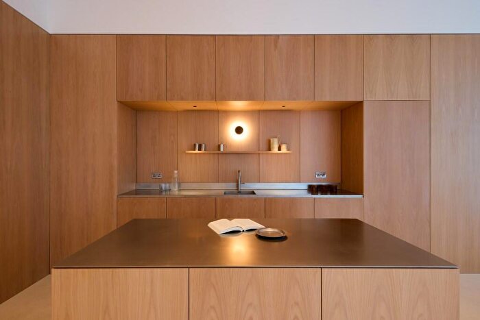 2 Bedroom Apartment To Rent In , Cherry Orchard Road, Croydon, London, CR0