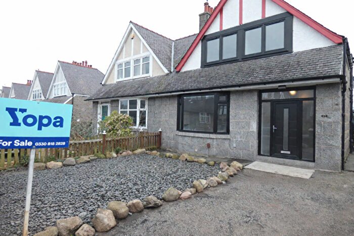 4 Bedroom Semi Detached House For Sale In Harcourt Road, Aberdeen, AB15