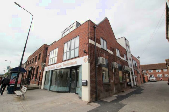 2 Bedroom Flat To Rent In High Street - Portishead, BS20