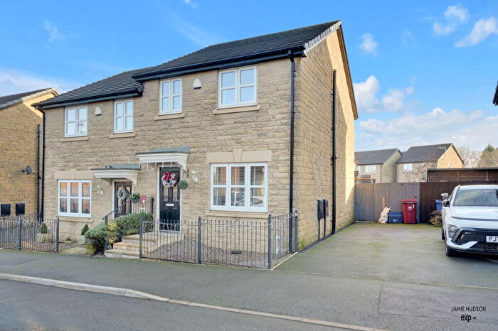 3 Bedroom Semi Detached House For Sale In Langham Street, Burnley, Lancashire, BB12