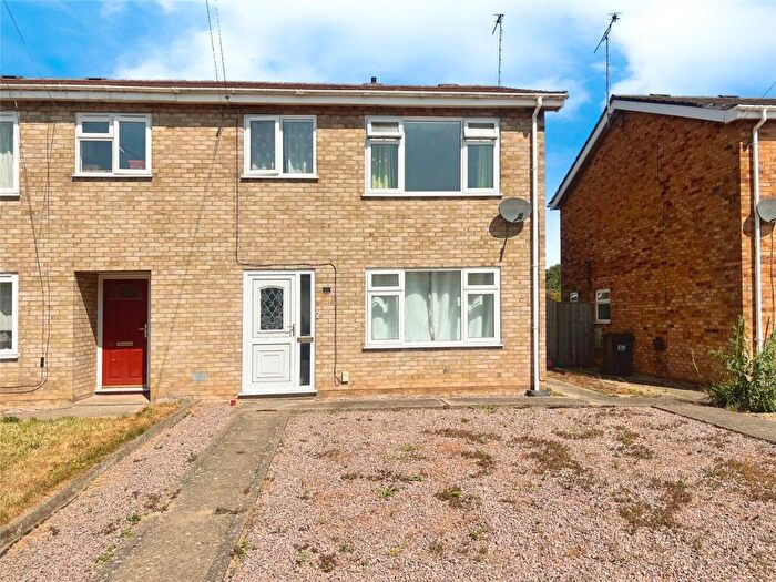 3 Bedroom Semi-Detached House For Sale In Willders Garth, Holbeach, Spalding, PE12