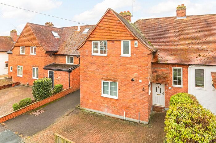 4 Bedroom Semi-Detached House For Sale In Kynaston Road, Didcot, OX11