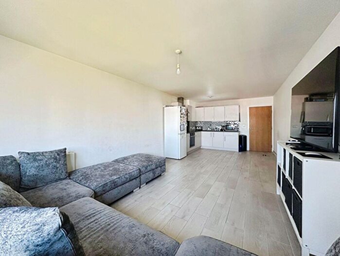 2 Bedroom Flat For Sale In Boulevard Drive, Allard House, NW9