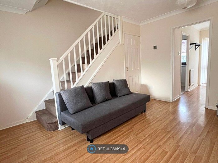 2 Bedroom Terraced House To Rent In Speedwell Close, Cambridge, CB1