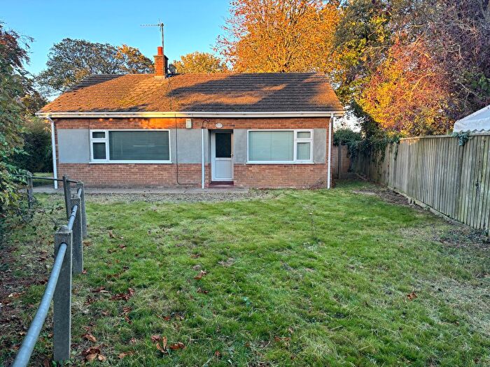 2 Bedroom Bungalow To Rent In St Clements Bungalow, Skegness, PE25