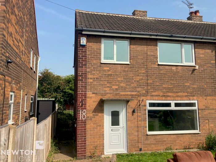 3 Bedroom Semi-Detached House To Rent In Micklebring Grove, Doncaster, Conisborough, DN12