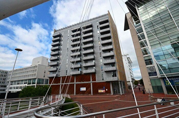 2 Bedroom Apartment To Rent In The Bridge, Deamans Place, Manchester City Centre, Greater Manchester, M3