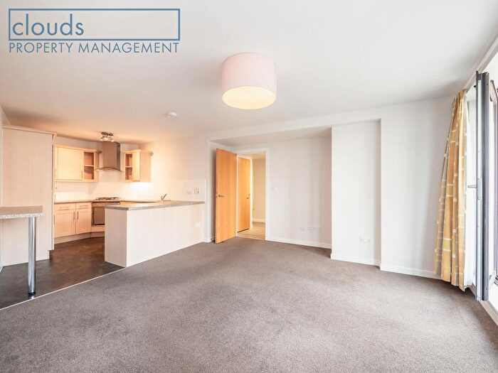 2 Bedroom Flat To Rent In Lower Gilmore Bank, Edinburgh, EH3