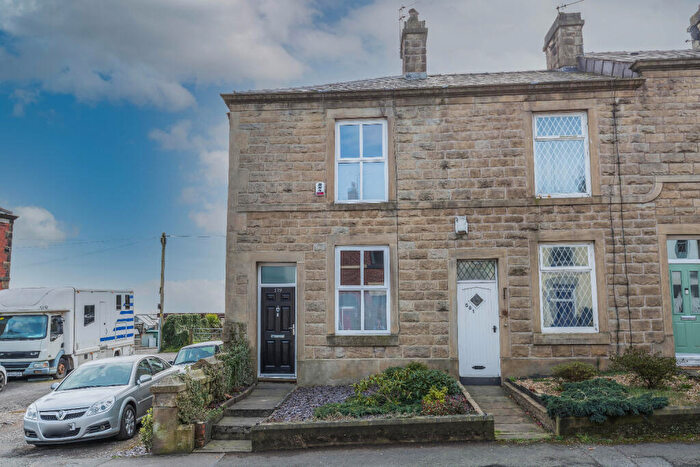 2 Bedroom End Of Terrace House To Rent In Walshaw Road, Bury, Lancashire, BL8