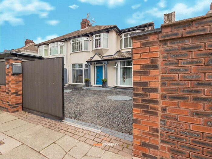 4 Bedroom Semi-Detached House For Sale In Tarbock Road, Huyton, L36