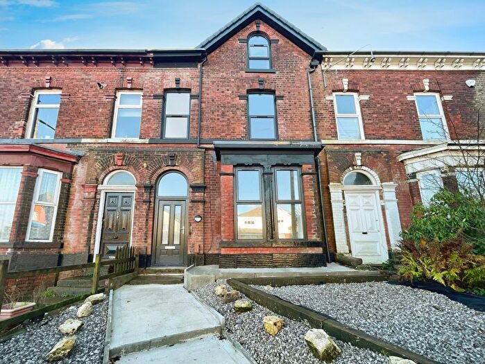 5 Bedroom Terraced House To Rent In Chorley Old Road, Heaton, Bolton, BL1