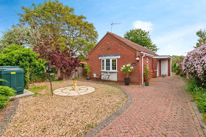 2 Bedroom Detached Bungalow For Sale In Church Street, Harlaxton, Grantham, NG32