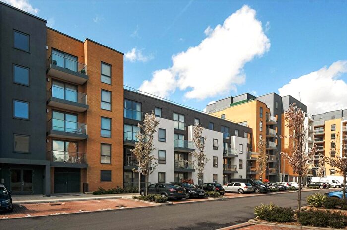 1 Bedroom Apartment To Rent In Cygnet House, Drake Way, Reading, Berkshire, RG2