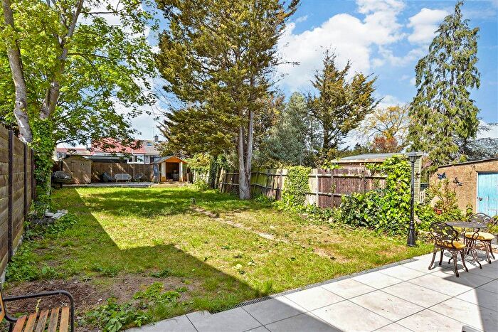 2 Bedroom Semi-Detached House For Sale In Highstead Crescent, Erith, Kent, DA8