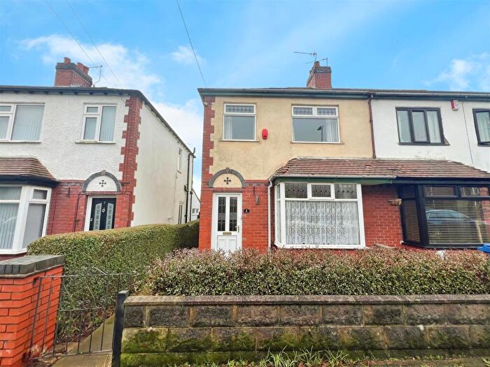 3 Bedroom End Of Terrace House For Sale In Garnett Road West, Newcastle Under Lyme, Staffo, ST5