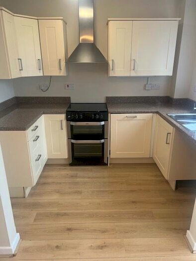 2 Bedroom End Of Terrace House To Rent In Norman Road Road, Cardiff, CF14