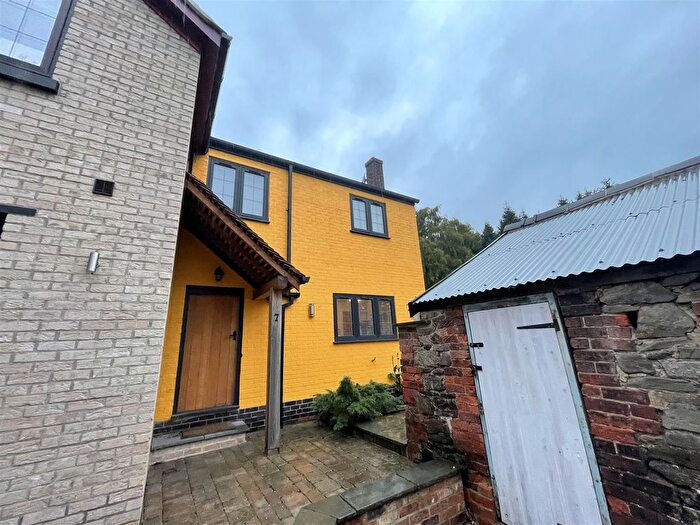 3 Bedroom Semi-Detached House To Rent In The Terrace, Copt Oak Road, Markfield, LE67