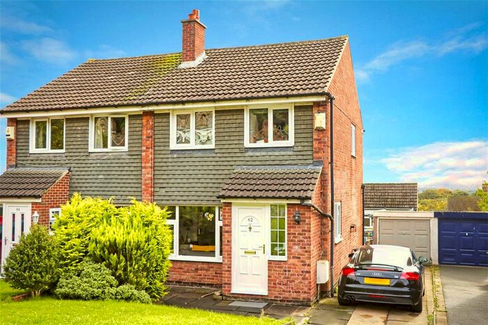 3 Bedroom Semi-Detached House To Rent In West End Drive, Horsforth, LS18