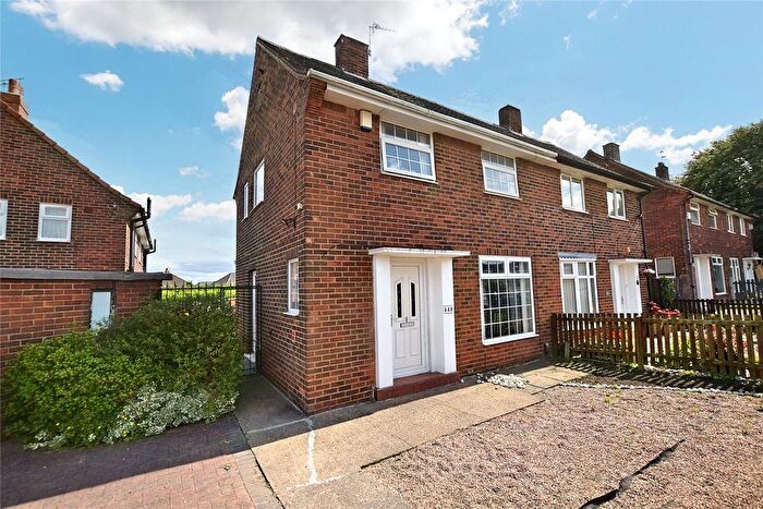 2 Bedroom Semi-detached House To Rent In Throstle Road North, Leeds, West Yorkshire, LS10