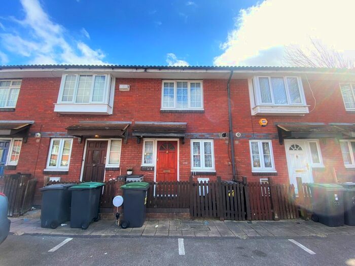 2 Bedroom Terraced House To Rent In Rolvenden Place, Tottenham, London, N17
