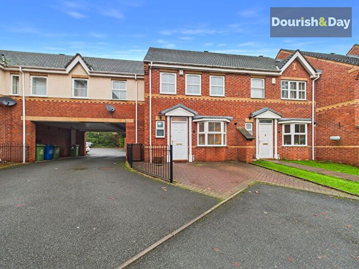 3 Bedroom End Of Terrace House For Sale In Hollyoak Way, Cannock, WS11