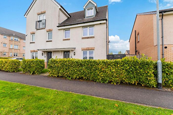 4 Bedroom Town House For Sale In Gisborne Drive, Airdrie, ML6