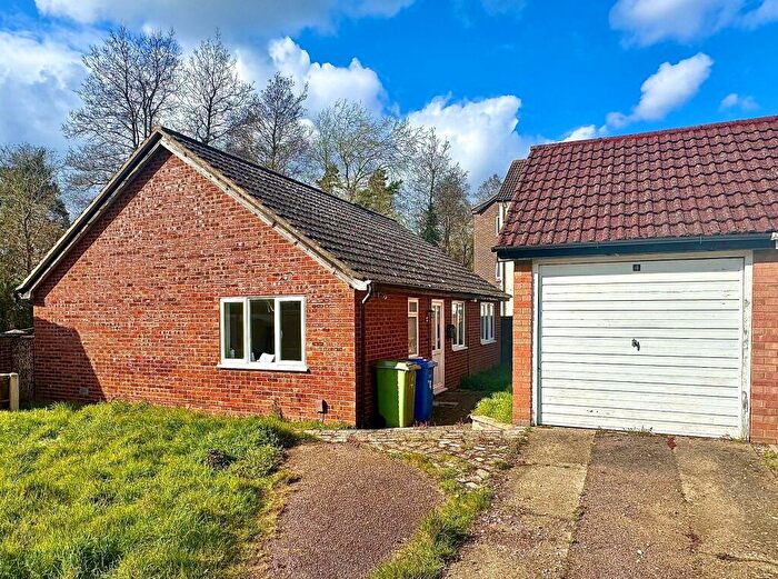 3 Bedroom Detached Bungalow For Sale In Cornwallis Close, Norwich, NR5