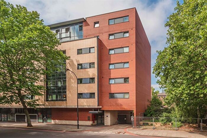 2 Bedroom Flat For Sale In Great Dover Street, London Bridge, SE1