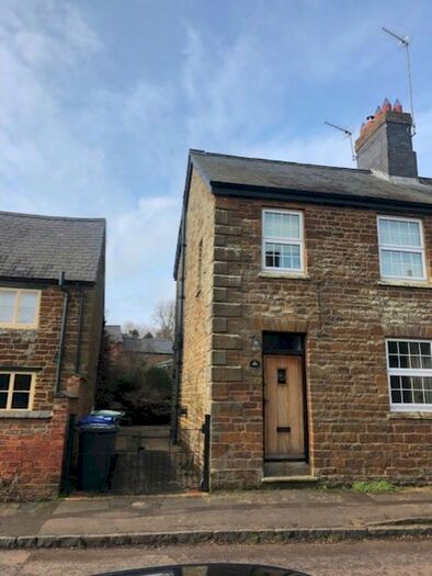 3 Bedroom Cottage To Rent In High Street, Eydon, NN11