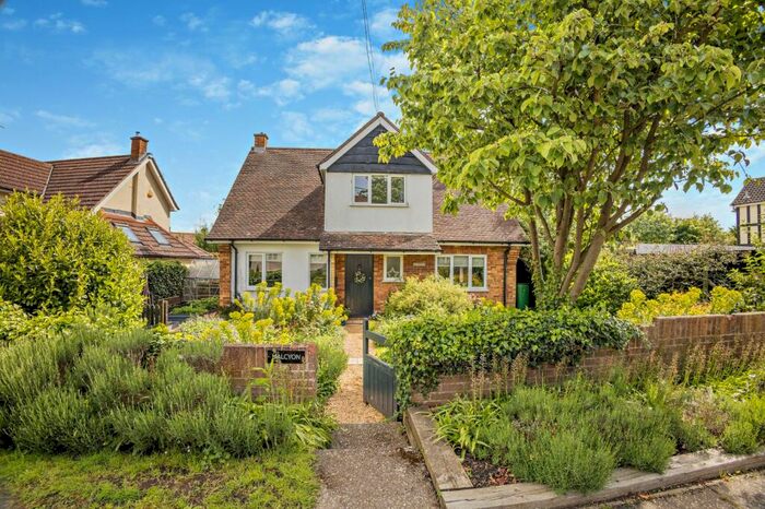 4 Bedroom Detached House For Sale In Main Road, Howe Street, Chelmsford, Essex, CM3