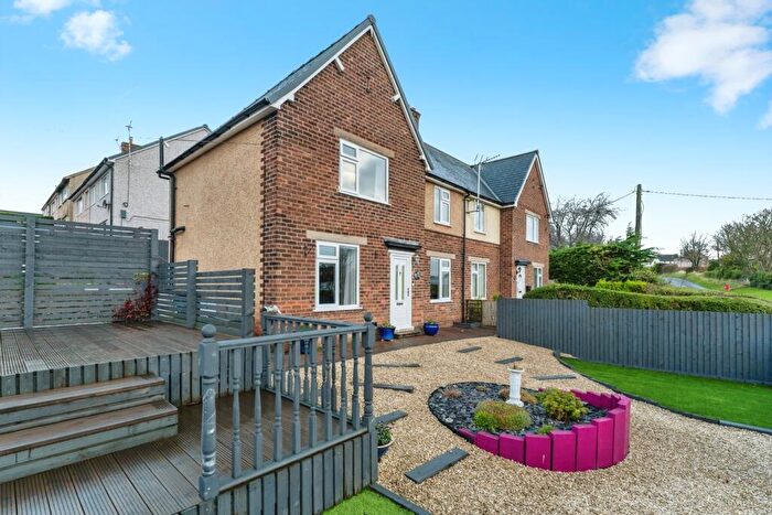 3 Bedroom Semi Detached House For Sale In Maes Lygan, Pentre Halkyn, Holywell, Flintshire, CH8