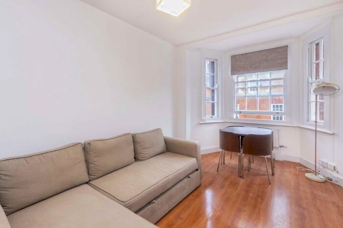 1 Bedroom Flat To Rent In Hunter Street, London, WC1N